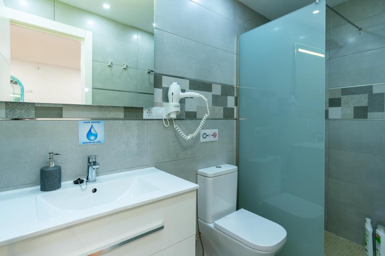 Locksmith Apartment - Park Option Sevilha Exterior foto