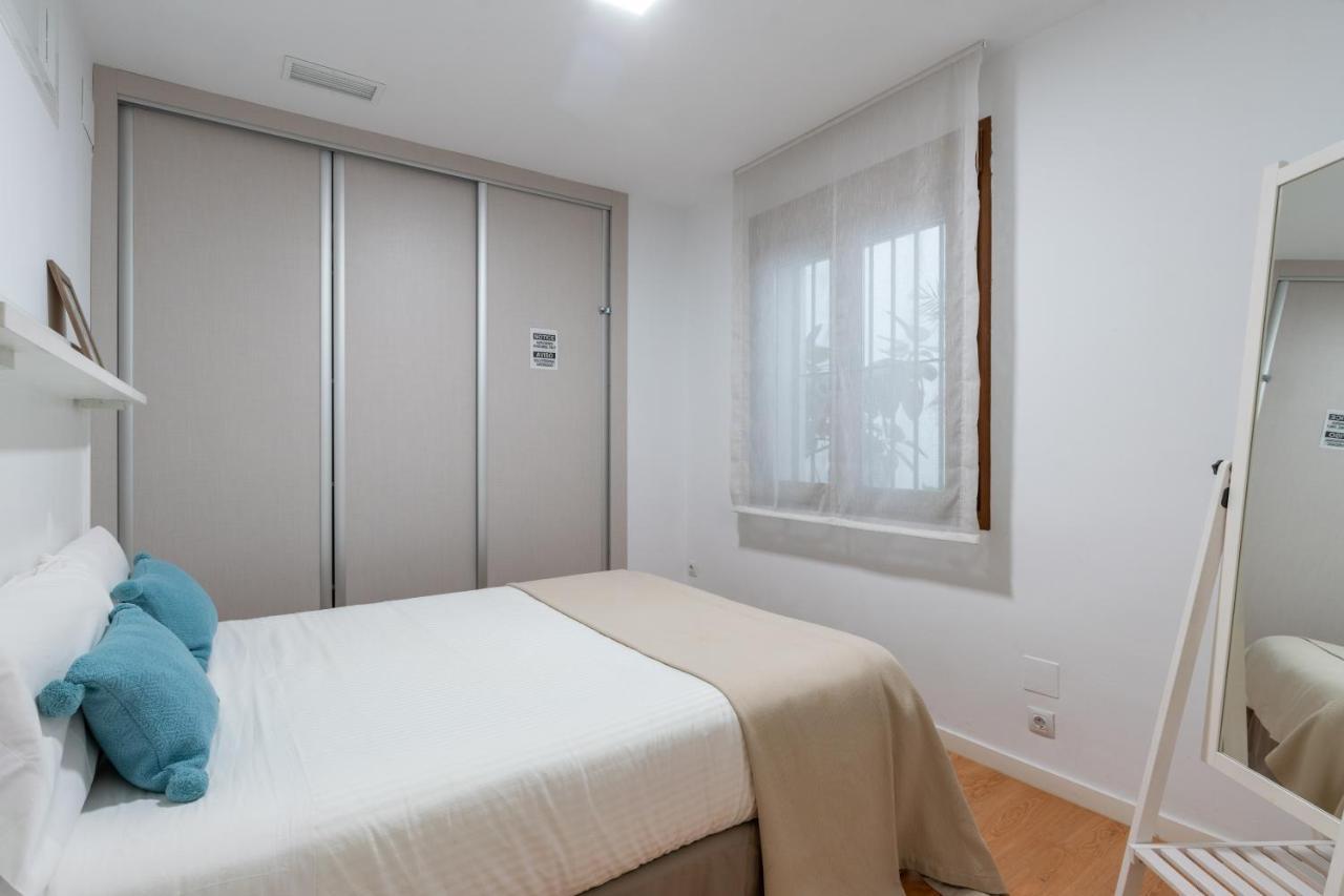 Locksmith Apartment - Park Option Sevilha Exterior foto