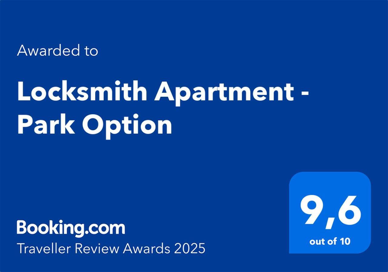 Locksmith Apartment - Park Option Sevilha Exterior foto